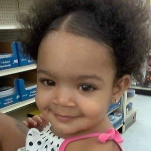 Meet your Posher, Iris